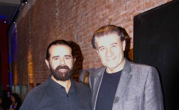 con Victor Hugo en el Teatro 7-5-11.jpg